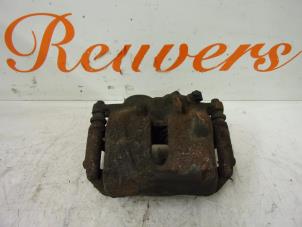 Used Front brake calliper, left Renault Avantime (DE0) 3.0 V6 24V Price on request offered by Autorecycling Reuvers B.V.
