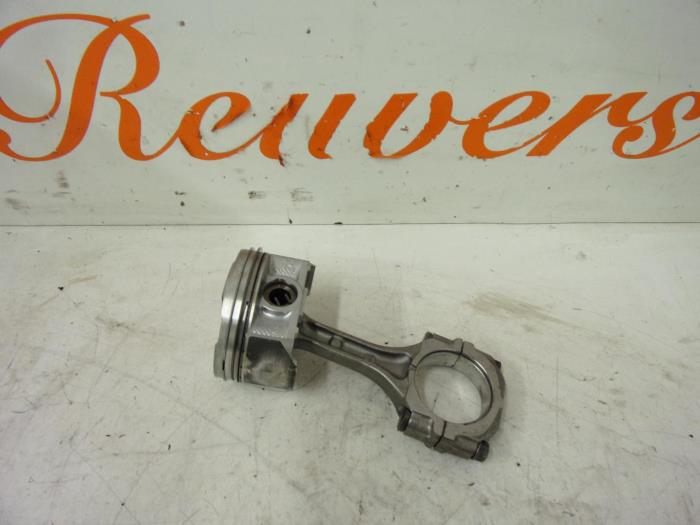 Used Piston Subaru Forester (SG) 2.0 16V X Price € 50,00 Margin scheme offered by Autorecycling Reuvers B.V.