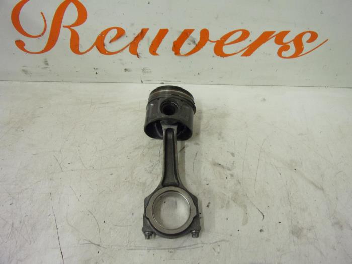 Used Piston Ford Transit 2.0 TDdi 16V 260S Price € 25,00 Margin scheme offered by Autorecycling Reuvers B.V.