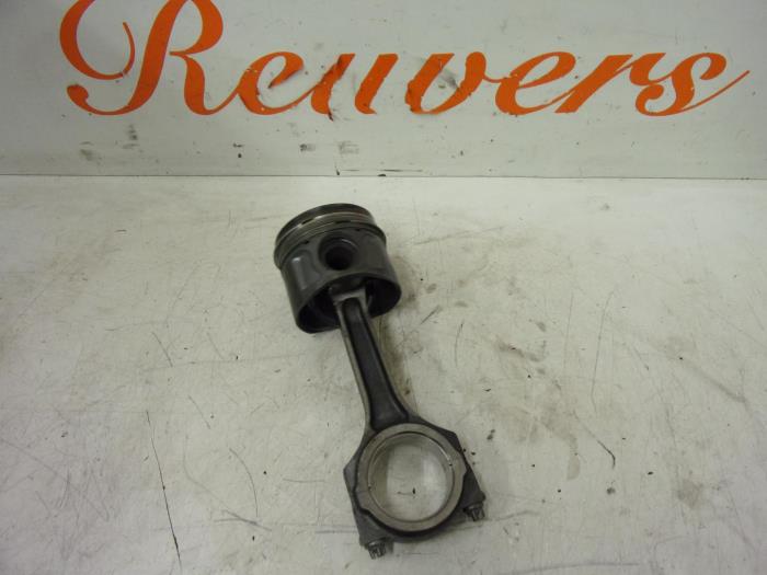 Used Piston Ford Transit 2.0 TDdi 16V 260S Price € 25,00 Margin scheme offered by Autorecycling Reuvers B.V.