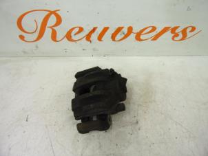 Used Front brake calliper, left BMW 1 serie (E87/87N) 120d 16V Price € 30,00 Margin scheme offered by Autorecycling Reuvers B.V.