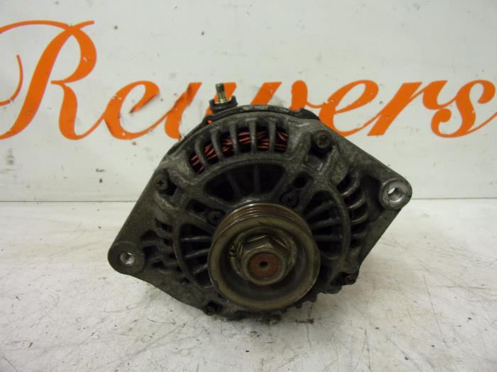 Used Dynamo Mazda 626 (GF12) 2.0i 16V GLX Price € 30,00 Margin scheme offered by Autorecycling Reuvers B.V.