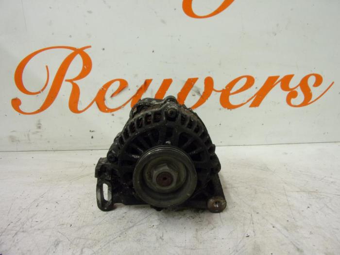 Usagé Dynamo Renault Twingo (C06) 1.2 Prix € 35,00 Règlement à la marge proposé par Autorecycling Reuvers B.V.