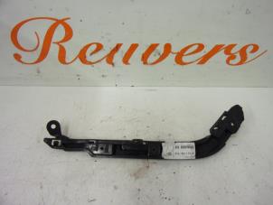Used Rear bumper bracket, right BMW 1 serie (E87/87N) 120d 16V Price € 15,00 Margin scheme offered by Autorecycling Reuvers B.V.