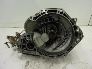 Used Gearbox Opel Corsa D 1.0 Price € 150,00 Margin scheme offered by Autorecycling Reuvers B.V.