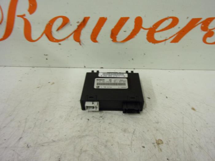 Usagé Ordinateur divers Saab 9-3 II (YS3F) 2.8 V6 24V Turbo Prix € 40,00 Règlement à la marge proposé par Autorecycling Reuvers B.V.