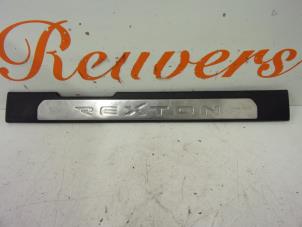 Used Door strip Ssang Yong Rexton 2.7 Xdi RX/RJ 270 16V Price € 15,00 Margin scheme offered by Autorecycling Reuvers B.V.