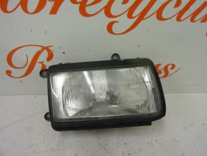 Used Headlight, right Opel Frontera (6B) 2.2i 16V Price € 75,00 Margin scheme offered by Autorecycling Reuvers B.V.