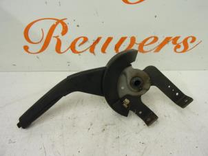 Used Parking brake lever Ssang Yong Rexton 2.7 Xdi RX/RJ 270 16V Price € 35,00 Margin scheme offered by Autorecycling Reuvers B.V.