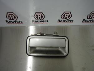 Used Tailgate handle Opel Frontera (6B) 2.2i 16V Price € 30,00 Margin scheme offered by Autorecycling Reuvers B.V.