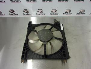 Usagé Ventilateur moteur Suzuki Liana (ERC/ERD/RH4) 1.6 MPi 16V Prix € 35,00 Règlement à la marge proposé par Autorecycling Reuvers B.V.