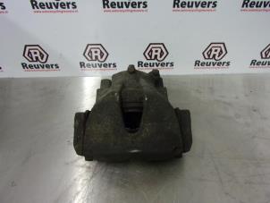 Used Front brake calliper, left Opel Meriva 1.6 16V Price € 35,00 Margin scheme offered by Autorecycling Reuvers B.V.