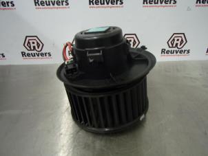 Used Heating and ventilation fan motor LDV Maxus 2.5 DTiC Price € 40,00 Margin scheme offered by Autorecycling Reuvers B.V.