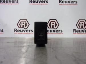 Used Rear window heating switch Volkswagen New Beetle (9C1/9G1) 2.0 Price € 10,00 Margin scheme offered by Autorecycling Reuvers B.V.