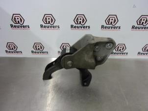 Used Engine mount Dodge Caliber 1.8 16V Price on request offered by Autorecycling Reuvers B.V.