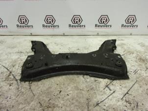 Used Subframe Renault Clio III (BR/CR) 1.4 16V Price € 40,00 Margin scheme offered by Autorecycling Reuvers B.V.