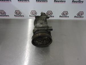 Used Air conditioning pump Renault Clio III (BR/CR) 1.4 16V Price € 50,00 Margin scheme offered by Autorecycling Reuvers B.V.