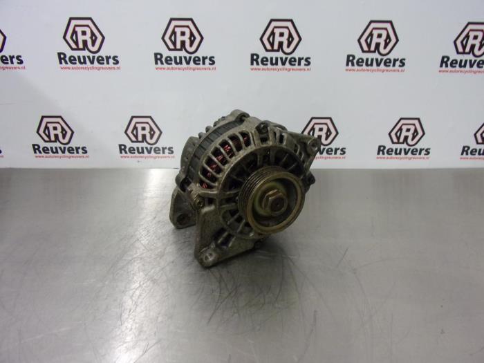 Usagé Dynamo Landwind X6 2.0 16V Prix € 35,00 Règlement à la marge proposé par Autorecycling Reuvers B.V.