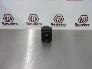 Used Panic lighting switch Toyota Corolla Wagon (E12) 2.0 D-4D 16V 90 Price € 15,00 Margin scheme offered by Autorecycling Reuvers B.V.