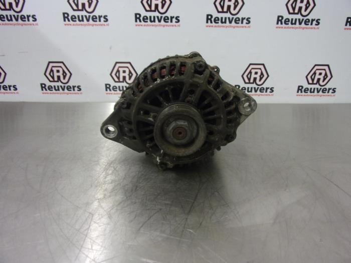 Begagnade Dynamo Mazda RX-8 (SE17) 1.3 Renesis HP Pris € 40,00 Marginaltabell erbjuds av Autorecycling Reuvers B.V.