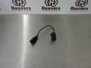 Used Microphone (misc.) Renault Megane III Grandtour (KZ) 1.5 dCi 110 Price on request offered by Autorecycling Reuvers B.V.