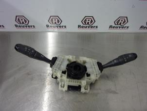 Used Steering column stalk Smart Forfour (454) 1.1 12V Price € 40,00 Margin scheme offered by Autorecycling Reuvers B.V.