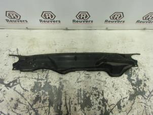 Used Cowl top grille Opel Astra J (PC6/PD6/PE6/PF6) 1.3 CDTI 16V EcoFlex Price € 25,00 Margin scheme offered by Autorecycling Reuvers B.V.