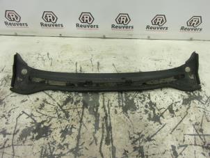 Used Cowl top grille Opel Astra J (PC6/PD6/PE6/PF6) 1.3 CDTI 16V EcoFlex Price € 25,00 Margin scheme offered by Autorecycling Reuvers B.V.