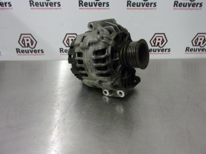 Used Dynamo Renault Laguna II Grandtour (KG) 1.8 16V Price € 35,00 Margin scheme offered by Autorecycling Reuvers B.V.