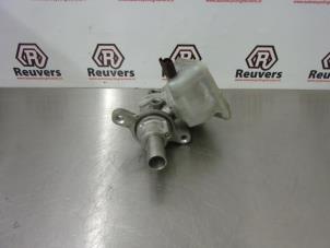 Used Master cylinder Citroen C4 Coupé (LA) 1.6 HDi 16V 110 Price € 20,00 Margin scheme offered by Autorecycling Reuvers B.V.