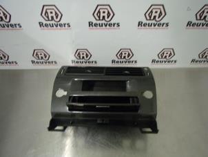 Used Dashboard part Citroen C4 Coupé (LA) 1.6 HDi 16V 110 Price € 20,00 Margin scheme offered by Autorecycling Reuvers B.V.