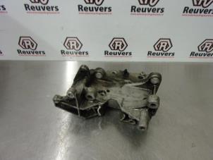 Used Alternator upper bracket Peugeot 206 (2A/C/H/J/S) 1.4 16V Price on request offered by Autorecycling Reuvers B.V.