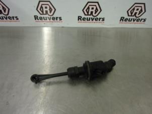 Used Clutch master cylinder Renault Megane II CC (EM) 1.9 dCi 120 Price € 20,00 Margin scheme offered by Autorecycling Reuvers B.V.
