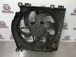 Used Cooling fans Renault Clio III (BR/CR) 1.5 dCi 85 Price € 35,00 Margin scheme offered by Autorecycling Reuvers B.V.