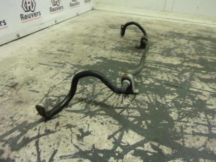 Front anti-roll bar from a Renault Clio III (BR/CR) 1.5 dCi 85 2007