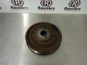 Used Crankshaft pulley Renault Clio III (BR/CR) 1.5 dCi 85 Price € 35,00 Margin scheme offered by Autorecycling Reuvers B.V.