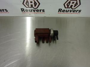 Used Vacuum relay Peugeot 206 (2A/C/H/J/S) 1.6 HDi 16V Price € 25,00 Margin scheme offered by Autorecycling Reuvers B.V.