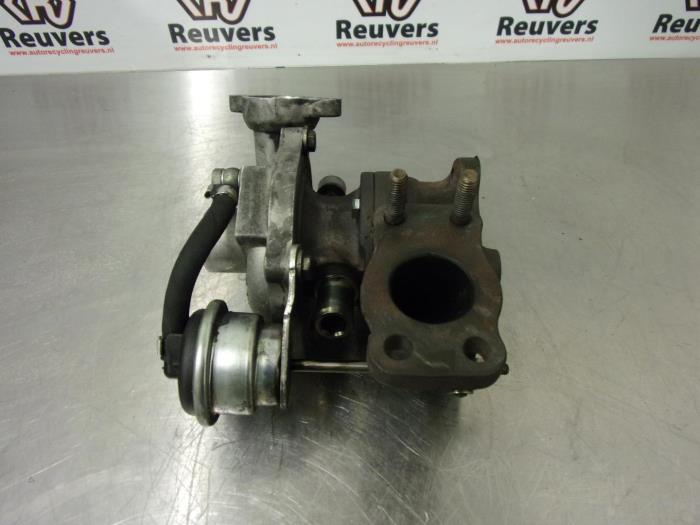 Turbo van een Ford Fiesta 5 (JD/JH) 1.4 TDCi 2005