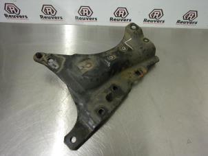 Usagé Faux châssis Ford StreetKa 1.6i Prix € 30,00 Règlement à la marge proposé par Autorecycling Reuvers B.V.