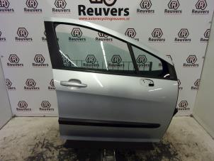 Used Front door 4-door, right Peugeot 308 SW (4E/H) 1.6 VTI 16V Price € 150,00 Margin scheme offered by Autorecycling Reuvers B.V.