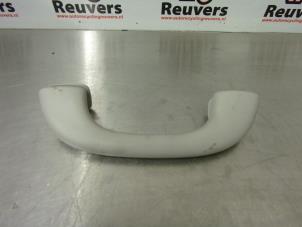 Used Handle Peugeot 308 SW (4E/H) 1.6 VTI 16V Price € 10,00 Margin scheme offered by Autorecycling Reuvers B.V.