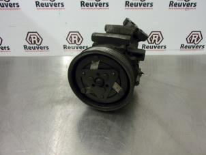 Used Air conditioning pump Renault Clio III (BR/CR) 1.5 dCi 85 Price € 65,00 Margin scheme offered by Autorecycling Reuvers B.V.