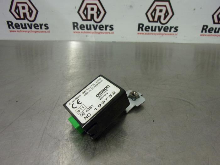 Usagé Module (divers) Suzuki Alto 1.0 12V Prix € 20,00 Règlement à la marge proposé par Autorecycling Reuvers B.V.
