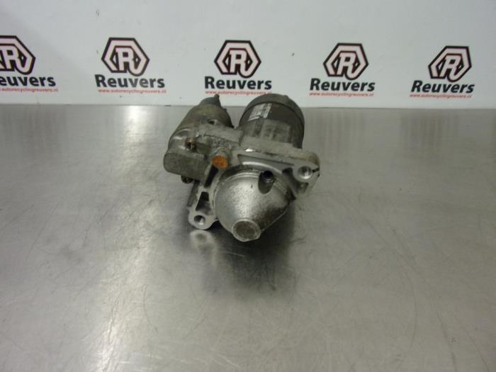 Usagé Démarreur Renault Megane II Grandtour (KM) 1.5 dCi 85 Prix € 35,00 Règlement à la marge proposé par Autorecycling Reuvers B.V.