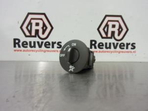 Used Airbag lock Renault Megane III Grandtour (KZ) 1.5 dCi 110 Price € 15,00 Margin scheme offered by Autorecycling Reuvers B.V.