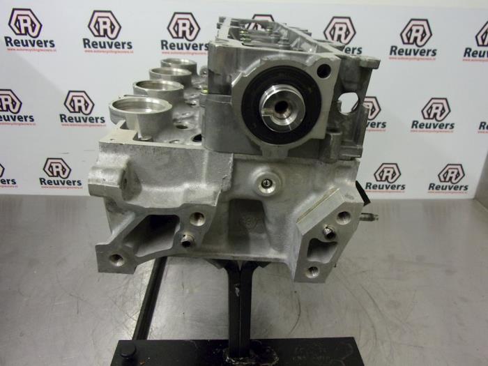 Cylinder head Citroen C3 1.4 HDi - 9643477110A 8HX