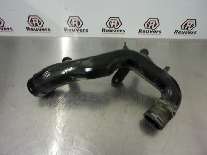 Gebrauchte Intercooler Rohr Skoda Fabia II (5J) 1.4 TDI 80 Preis € 25,00 Margenregelung angeboten von Autorecycling Reuvers B.V.