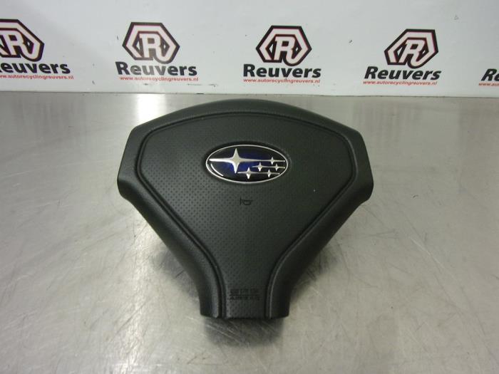 Left airbag (steering wheel) from a Subaru Forester (SG) 2.0 16V XT 2005