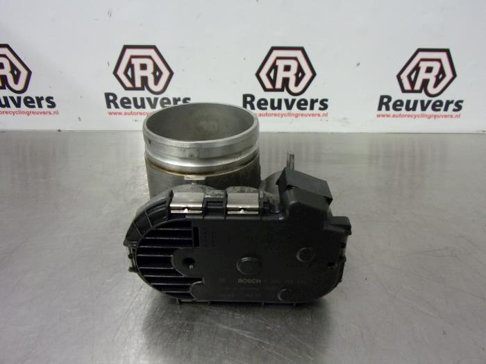 Usagé Boitier papillon Alfa Romeo GT (937) 2.0 JTS 16V Prix € 40,00 Règlement à la marge proposé par Autorecycling Reuvers B.V.