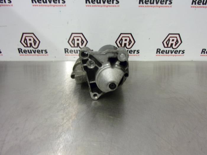 Used Starter Renault Espace (JK) 2.0 16V Turbo Price € 40,00 Margin scheme offered by Autorecycling Reuvers B.V.